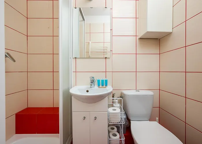 Apartment Solec Powisle Harmony By Bookinghost